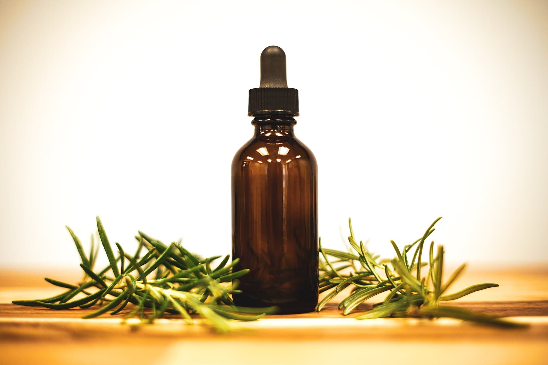 Modern Apothecaries Revive the Art of the Neighborhood Remedy